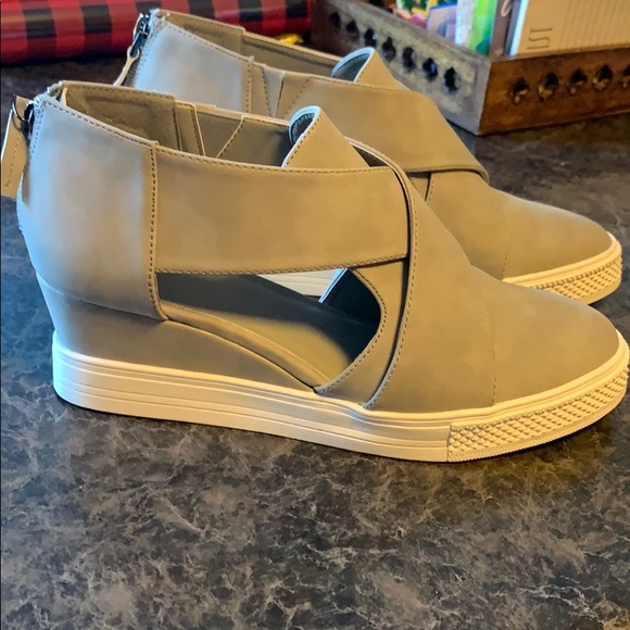 Great, wedge shoe - Picture 2 of 4